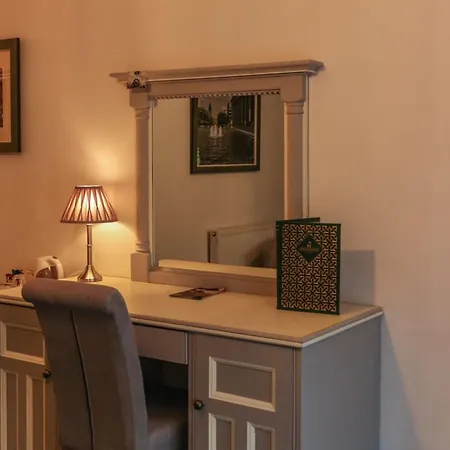 Hotel Garrison