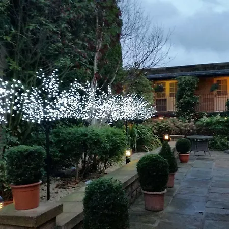 Garrison Hotel 3*